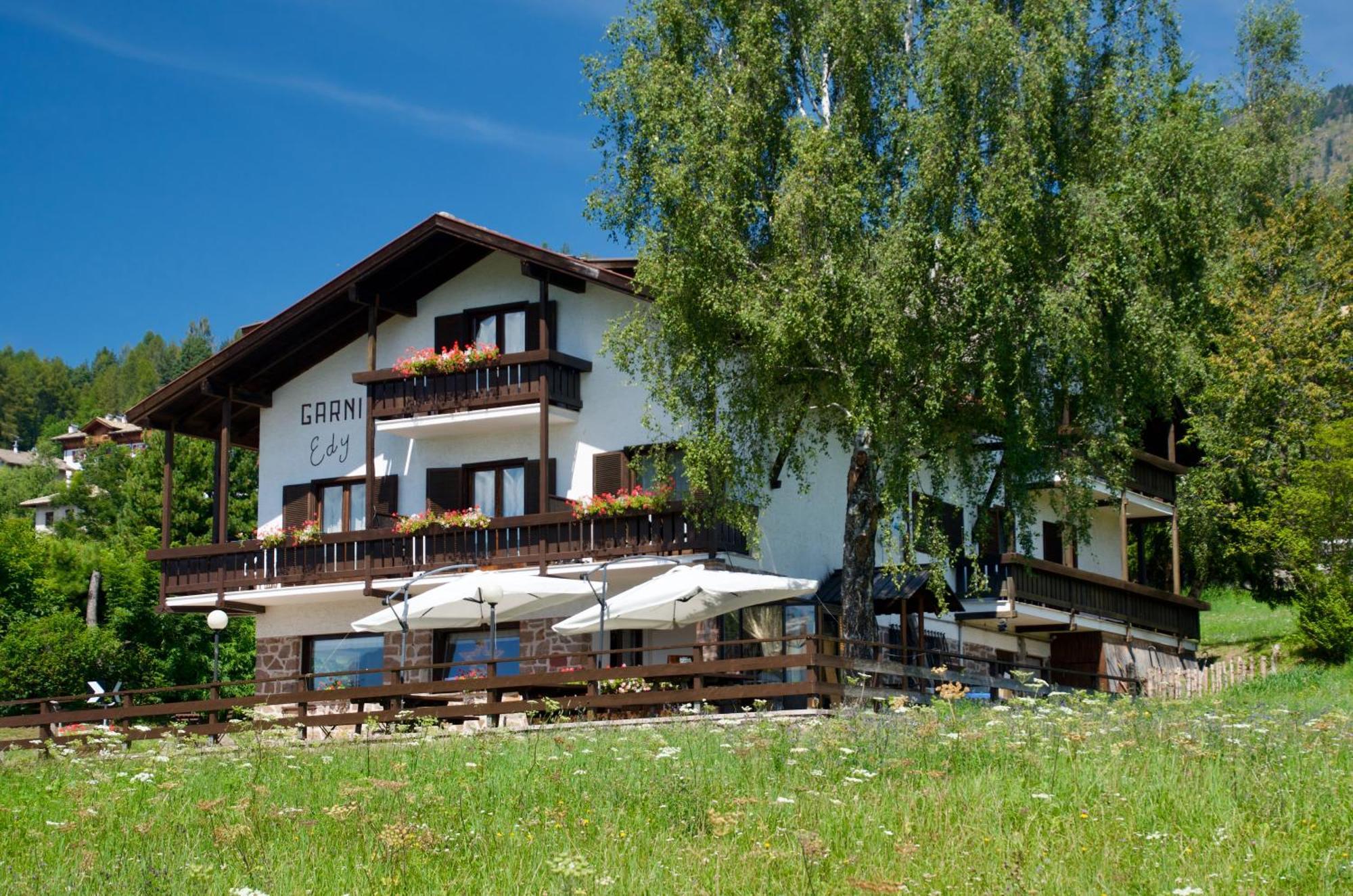 Daiano Hotel Garni Edy מראה חיצוני תמונה