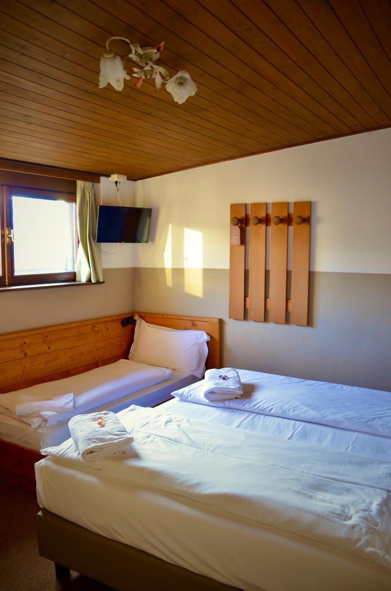 Daiano Hotel Garni Edy מראה חיצוני תמונה